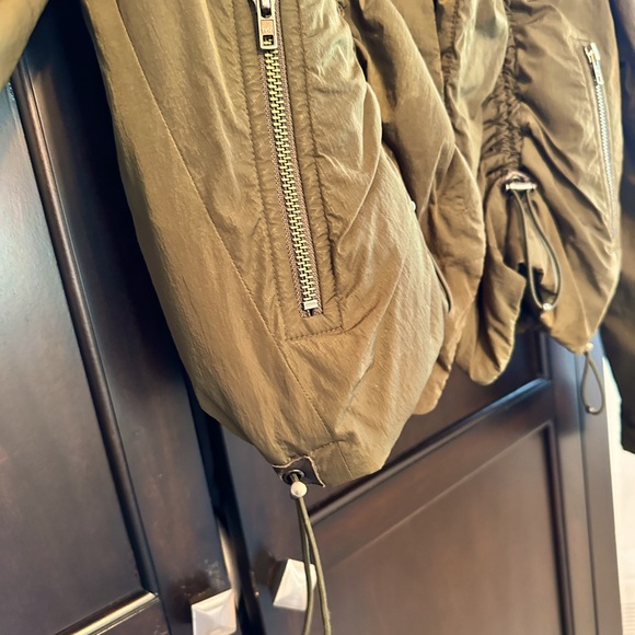 Theory Bomber Down Puffer Jacket - Picture 5 of 9